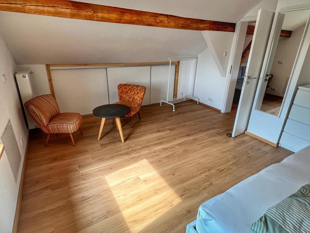 פסאו Helle 2 Zimmer Dg Wohnung מראה חיצוני תמונה